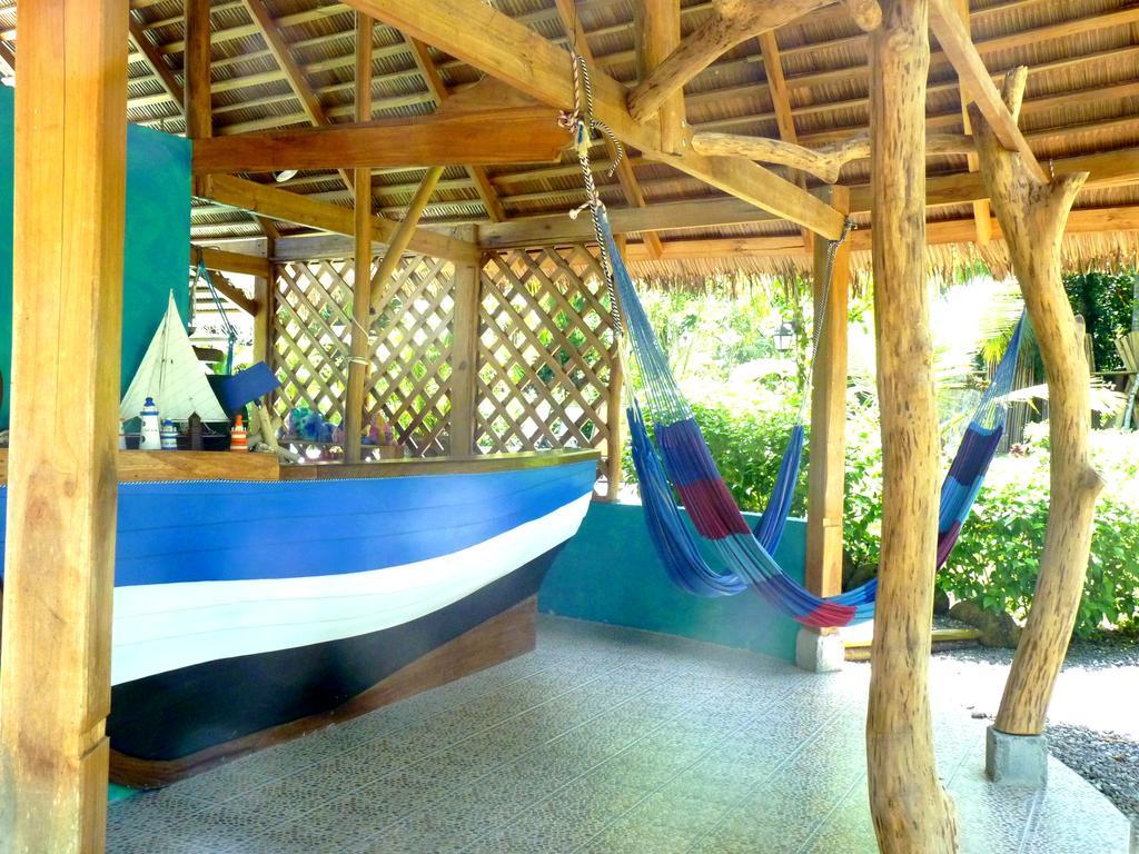 3 Bamboo Eco Lodge Cahuita Exterior photo