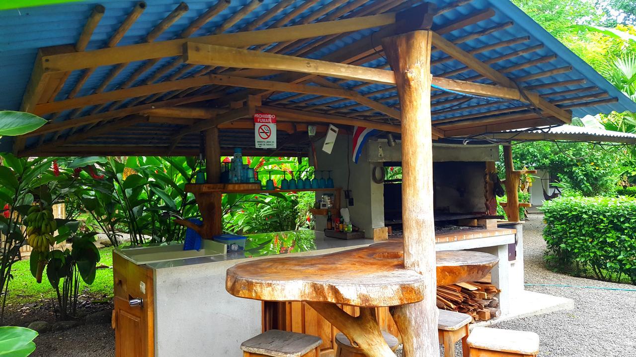 3 Bamboo Eco Lodge Cahuita Exterior photo