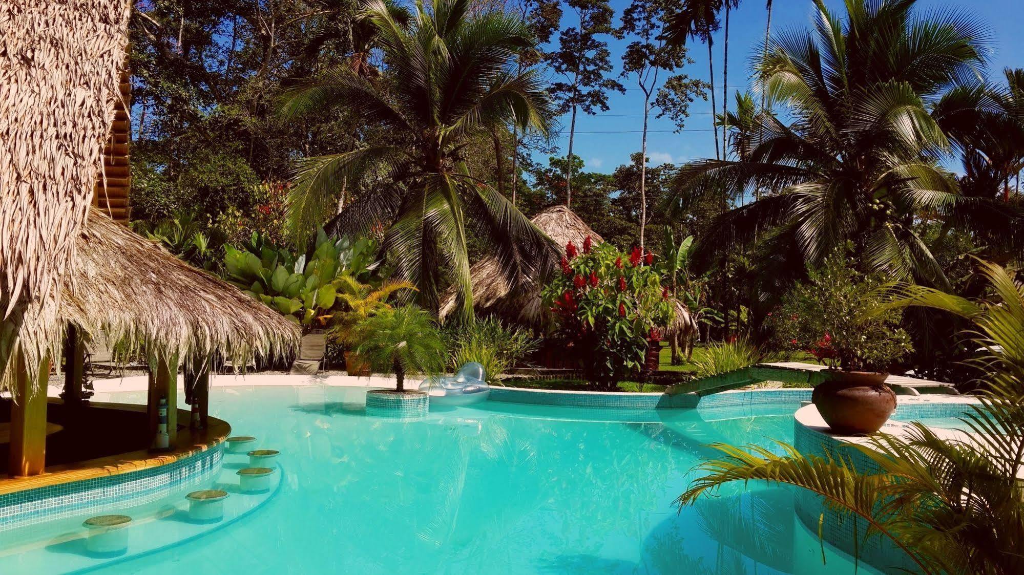 3 Bamboo Eco Lodge Cahuita Exterior photo