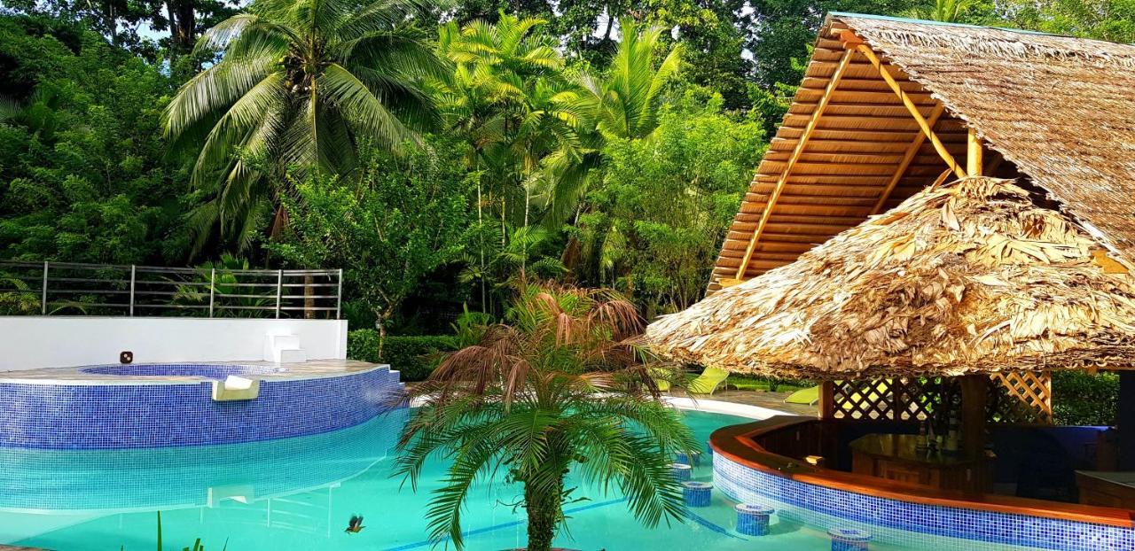 3 Bamboo Eco Lodge Cahuita Exterior photo